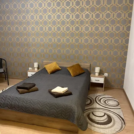 Fai Avantgarden Retreat * Braşov